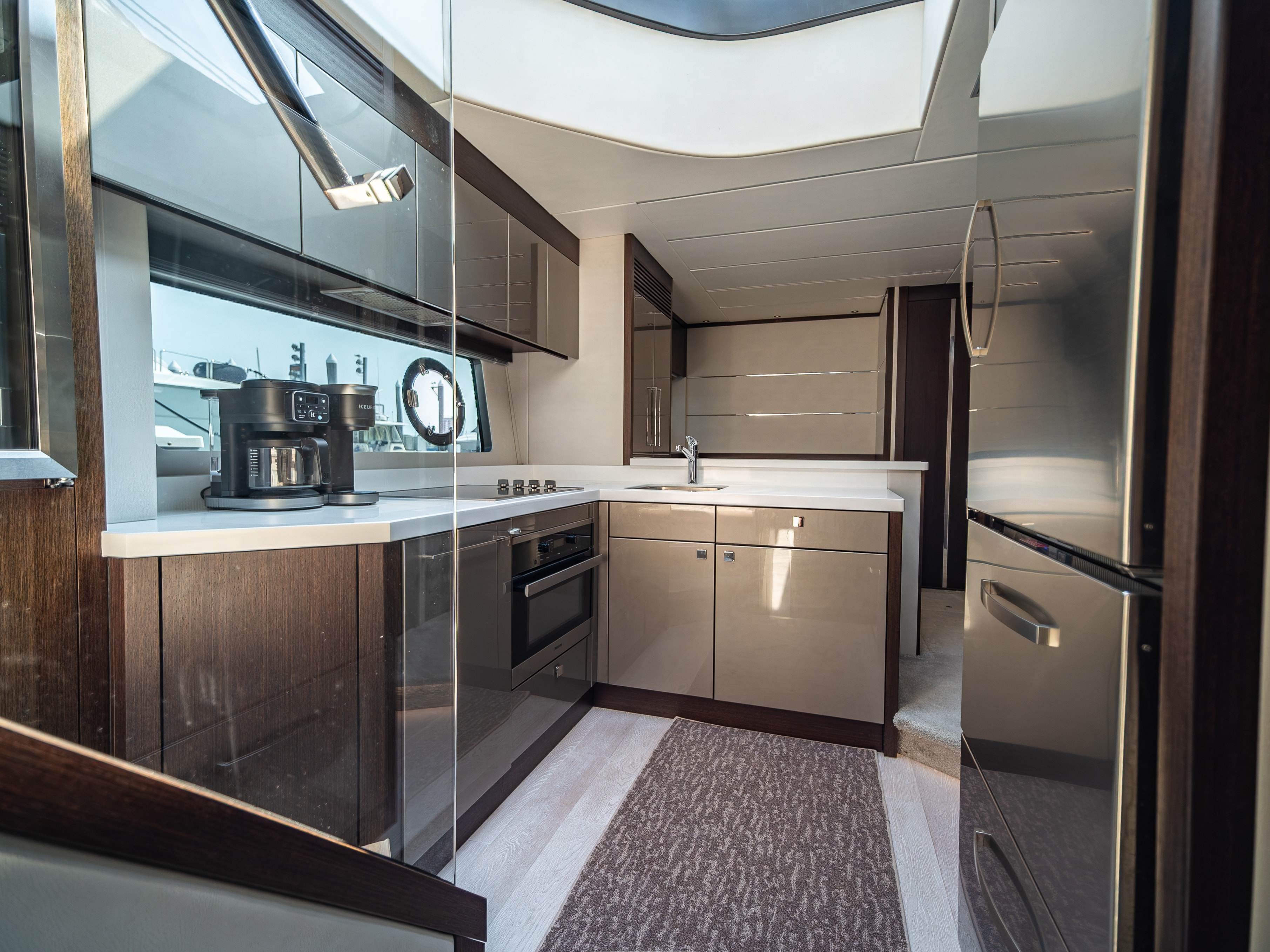 Sunseeker Predator Power Trip photo 16