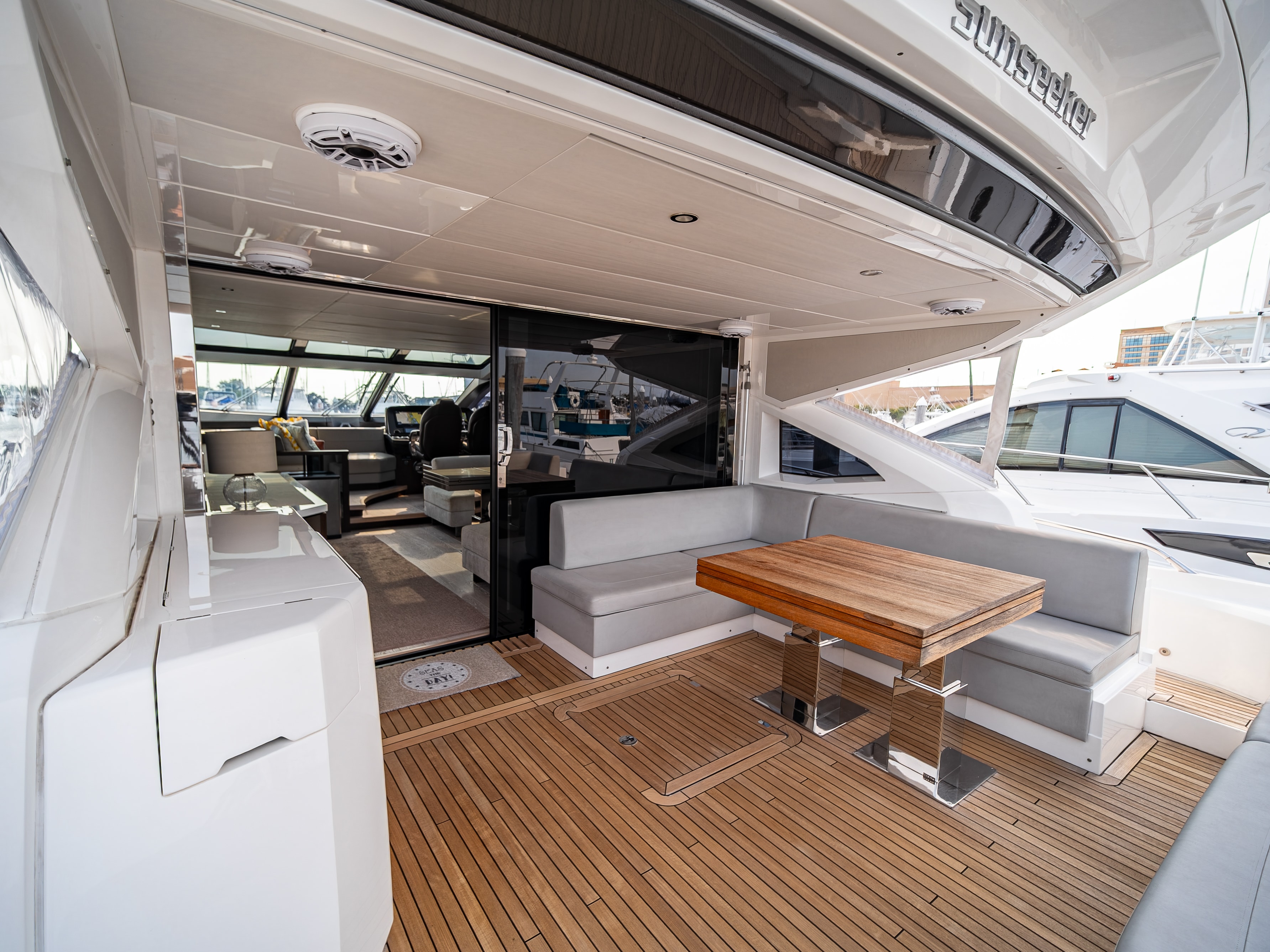 Sunseeker Predator Power Trip photo 5